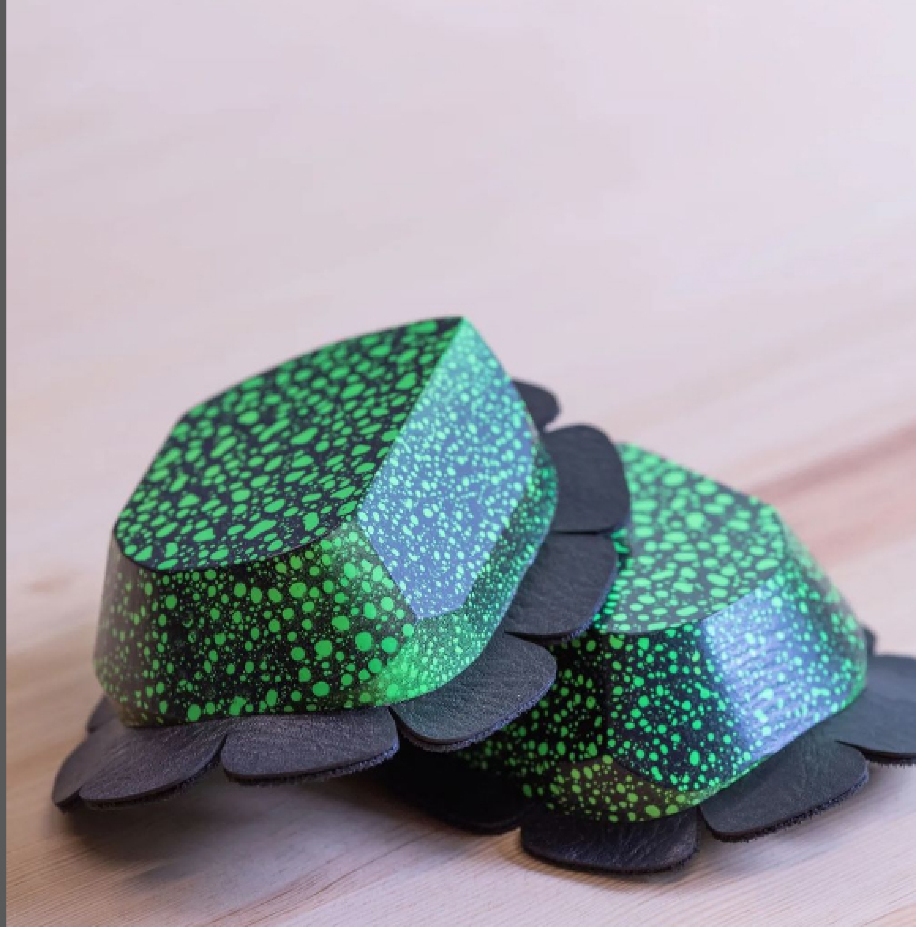 SK Sliders, black-green - Sparky
